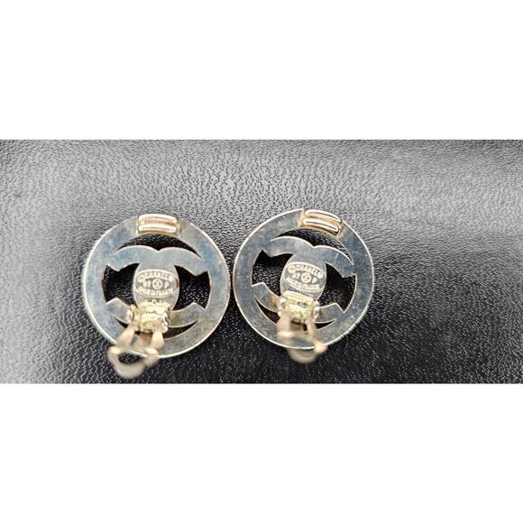 CHANEL CC Logos Turnlock Round Clip-On Earrings Silver Tone 97P - Picture 7 of 7